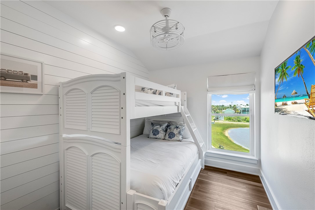 4885 State Hwy 361 Property Photo 18