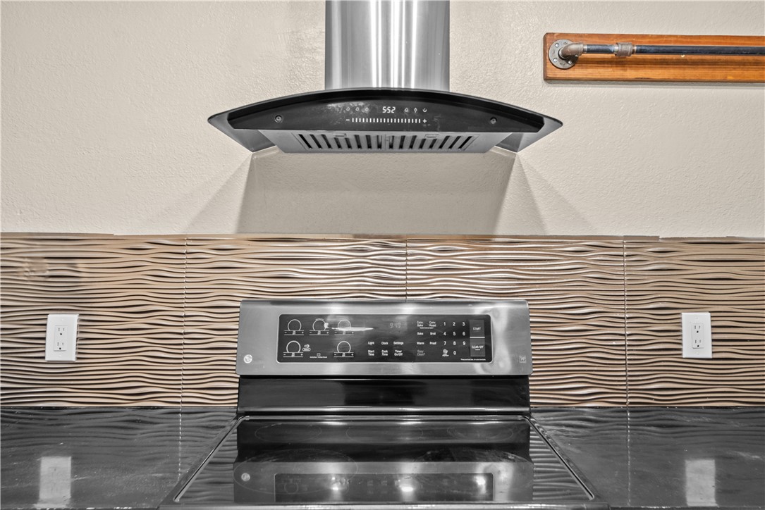 6133 Cumberland Circ Property Photo 14