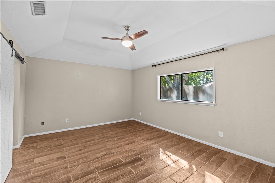 6133 Cumberland Circ Property Photo 15