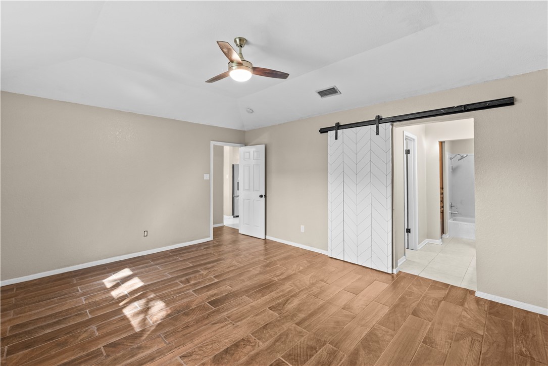 6133 Cumberland Circ Property Photo 16