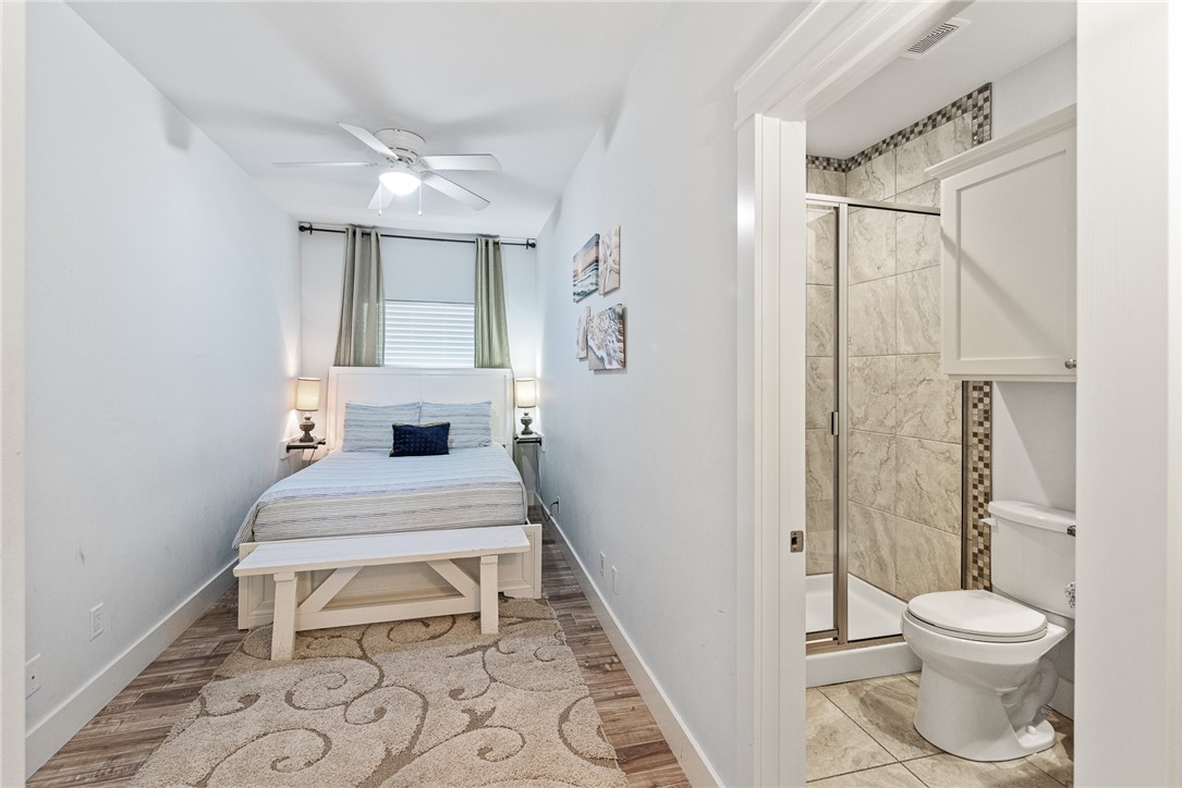 247 W Roberts Ave 11d Property Photo 20