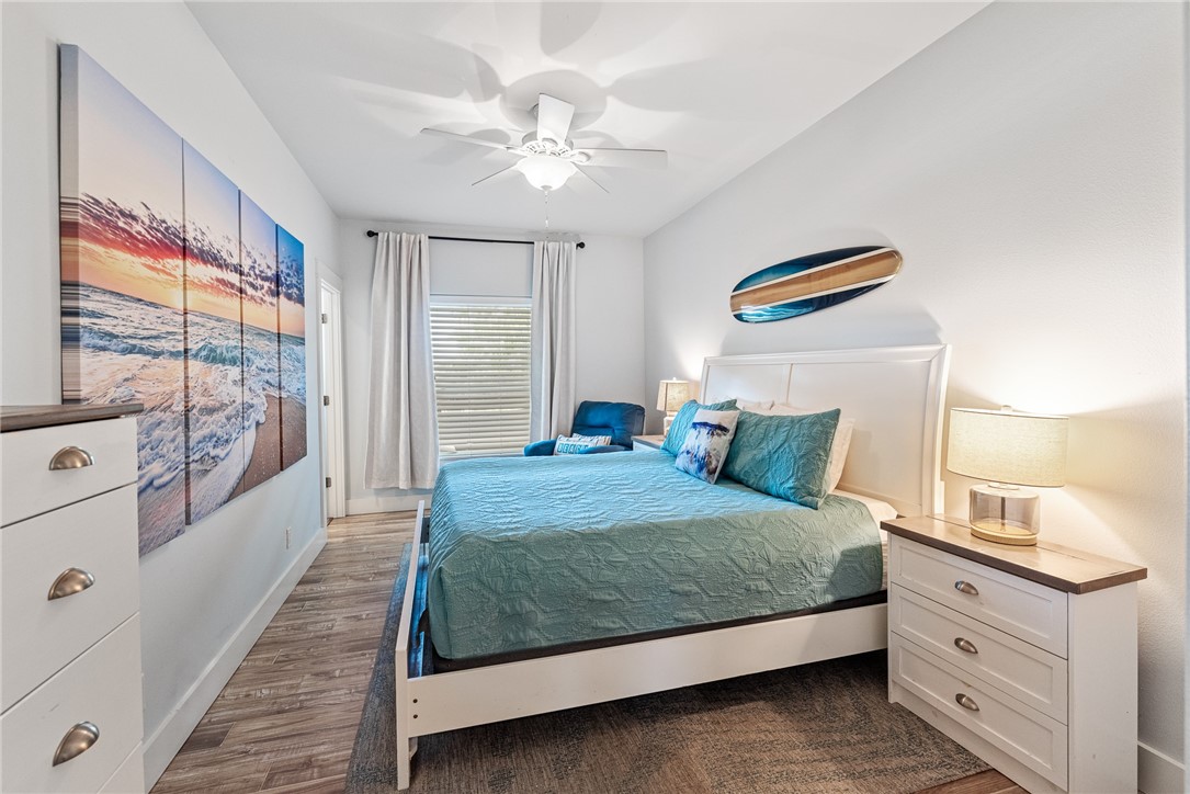 247 W Roberts Ave 11d Property Photo 22