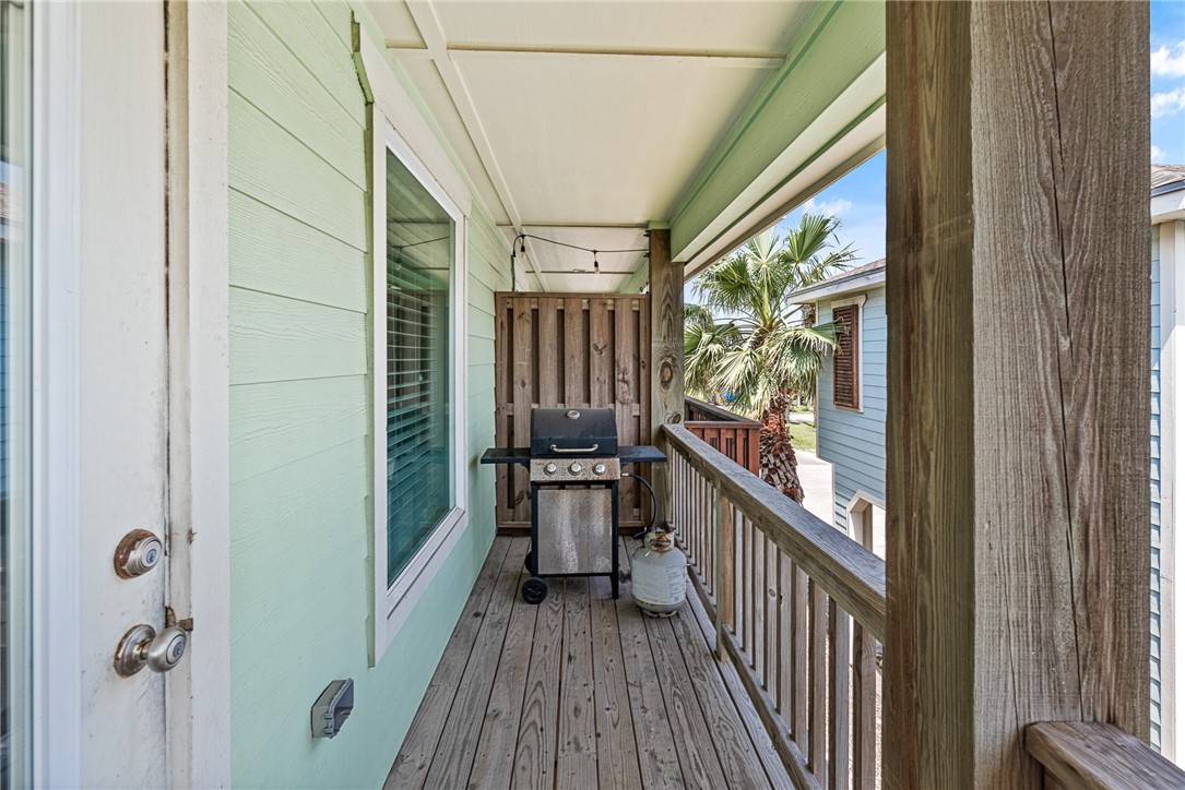 247 W Roberts Ave 11d Property Photo 27