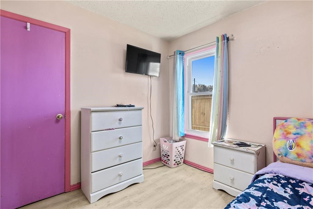 2700 Avenue D Property Photo 11