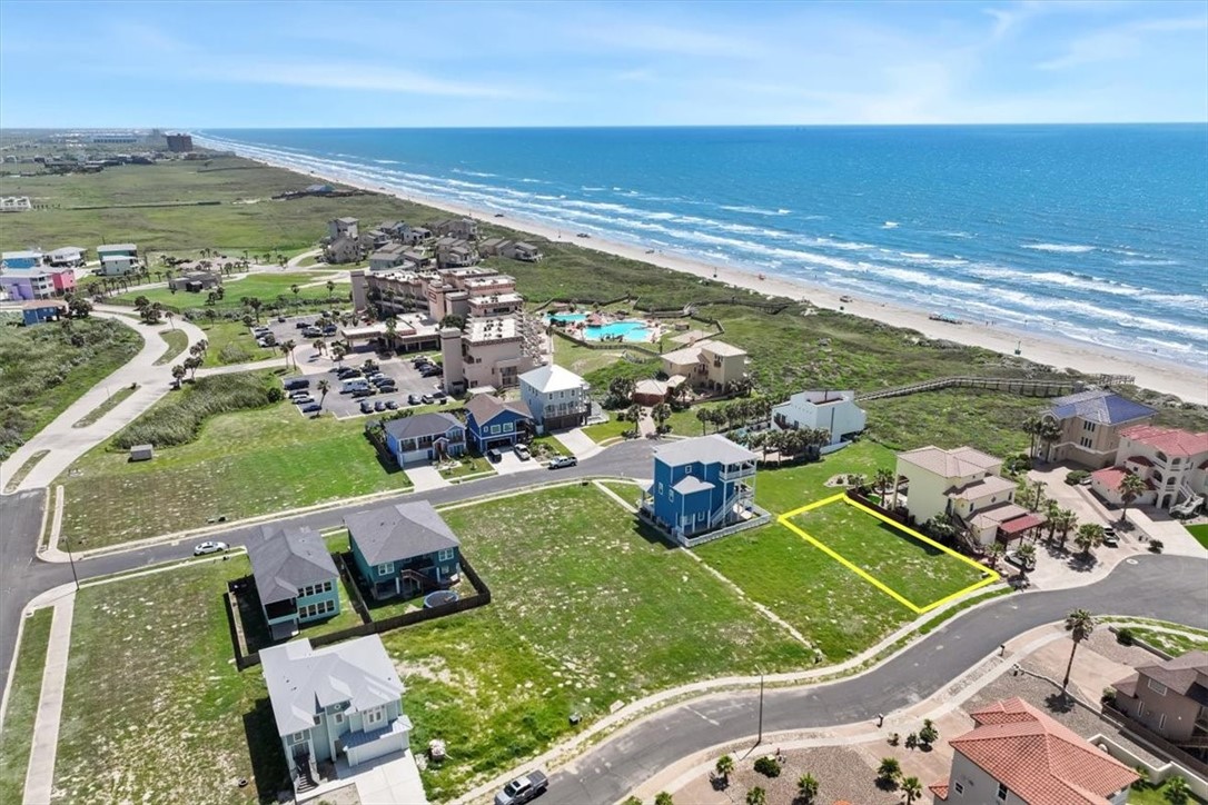 118 Sea Air Lane Property Photo 1