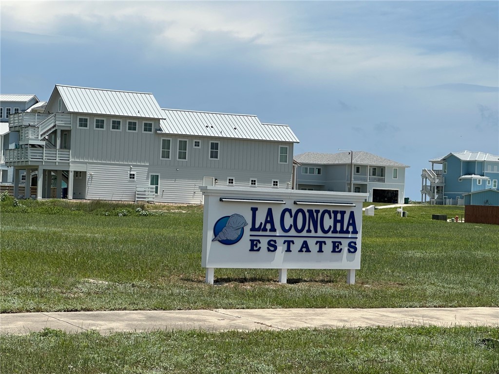 122 Sea Air Lane Property Photo 25