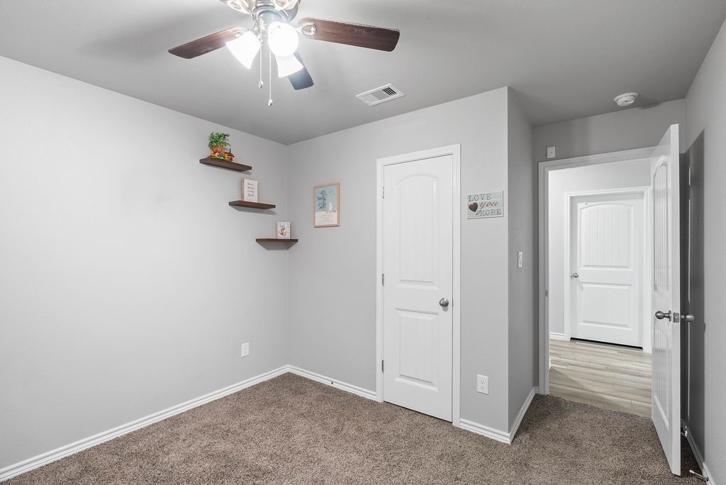 1258 Carnaby St Property Photo 20