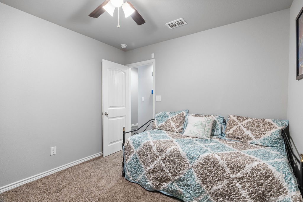 1258 Carnaby St Property Photo 22