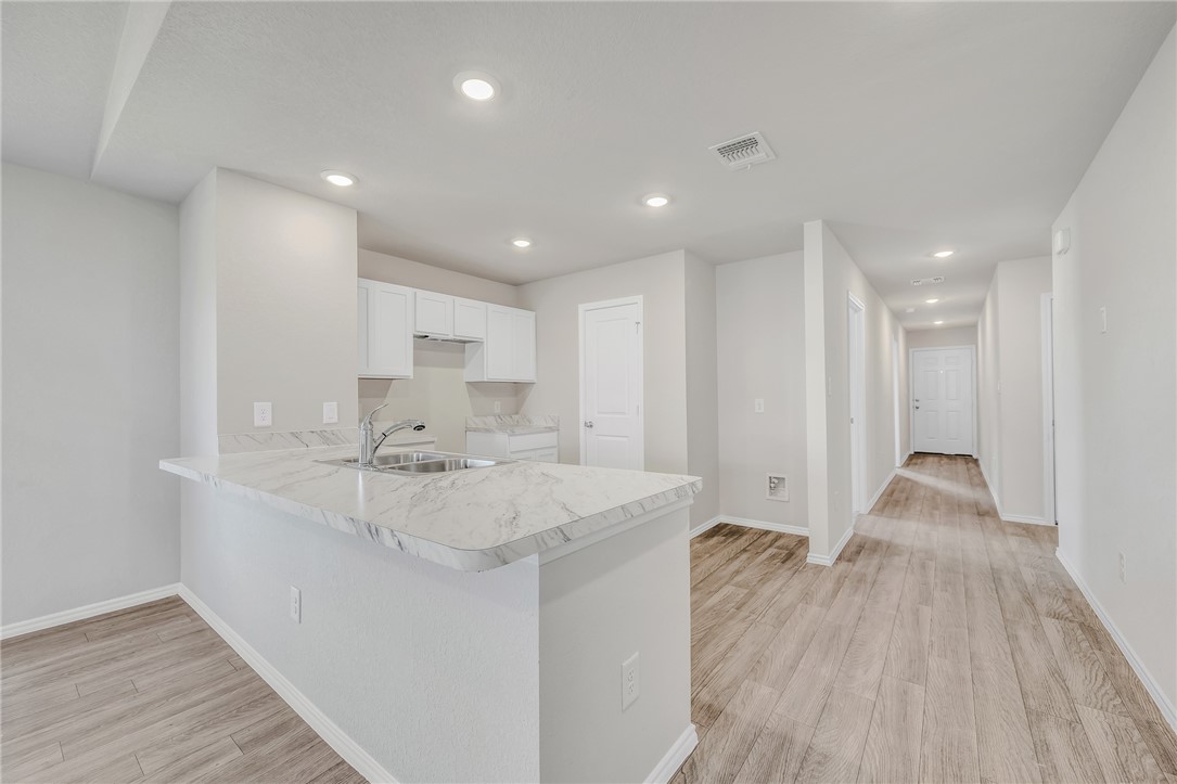 3501 Rebecca Property Photo 5