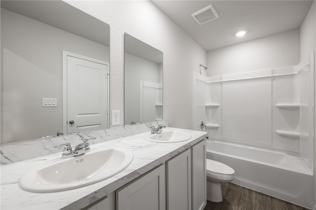 3505 Rebecca Property Photo 10