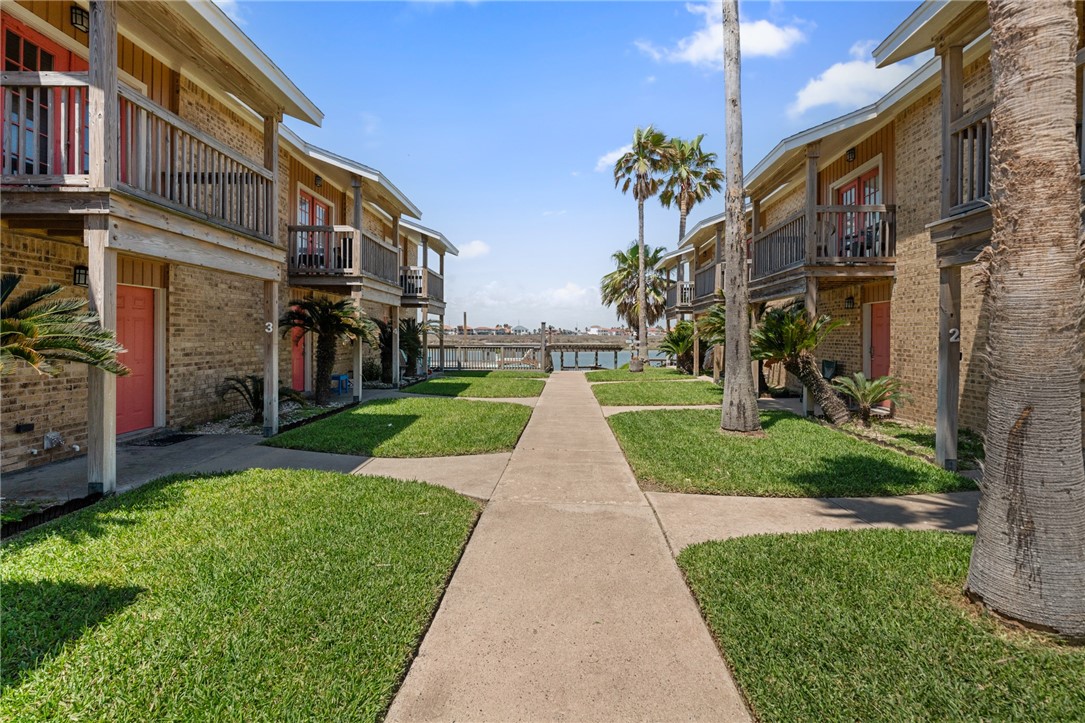 15217 Leeward Dr 2a Property Photo 1