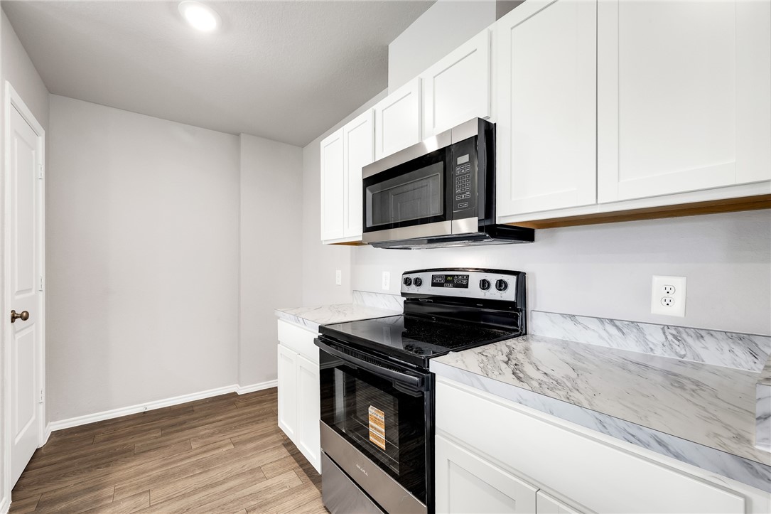 3614 Perry Property Photo 6