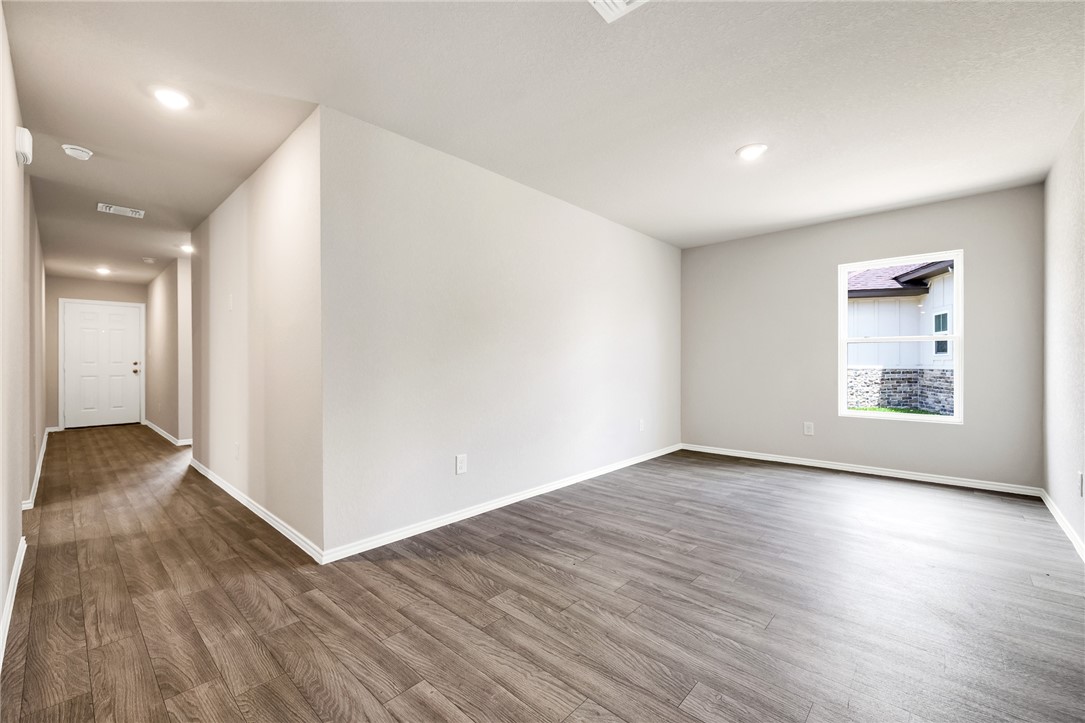 3614 Perry Property Photo 8