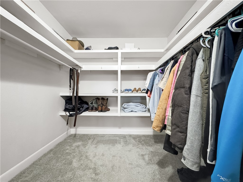 130 County Road 3211 Property Photo 20