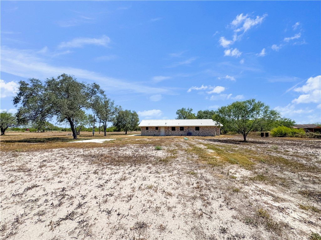 130 County Road 3211 Property Photo 22