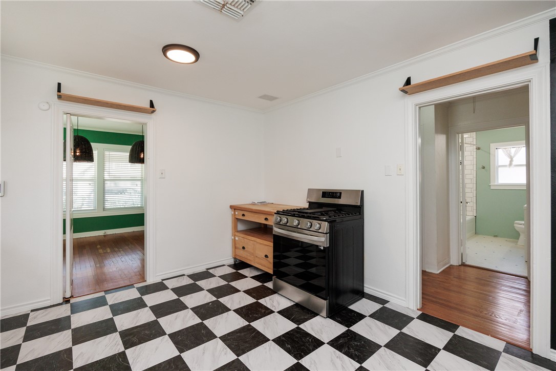513 Atlantic St Property Photo 12