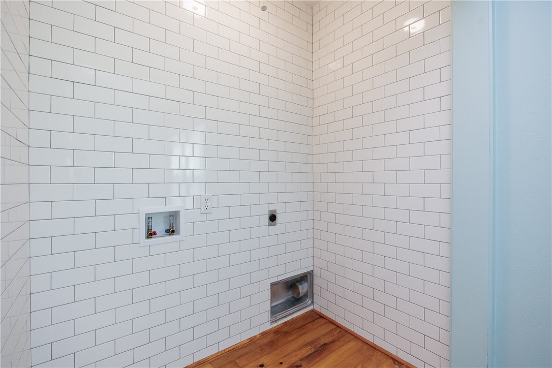 513 Atlantic St Property Photo 18