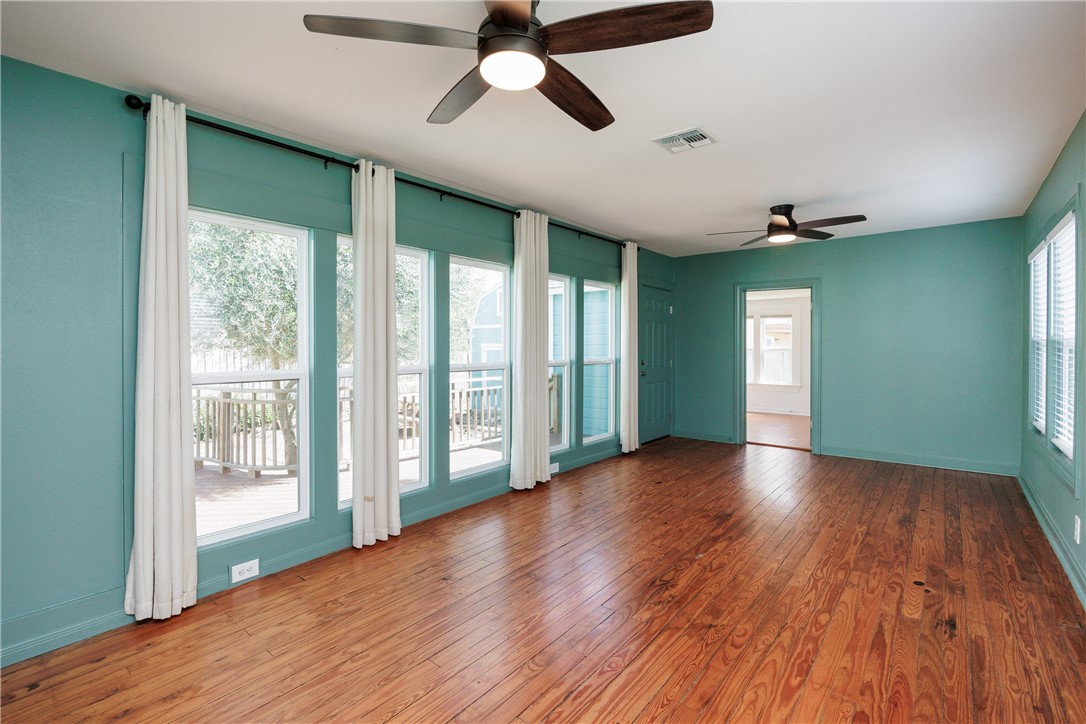 513 Atlantic St Property Photo 21