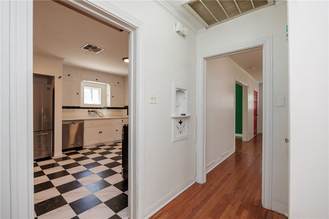 513 Atlantic St Property Photo 26