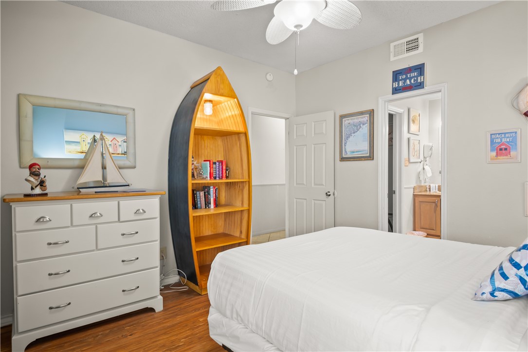 6317 State Highway 361 3105 Property Photo 14