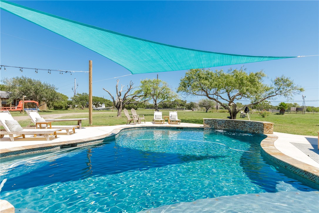 2541 Flour Bluff Dr Property Photo 29