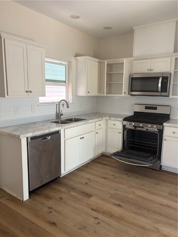 130 Lavaca Property Photo 4