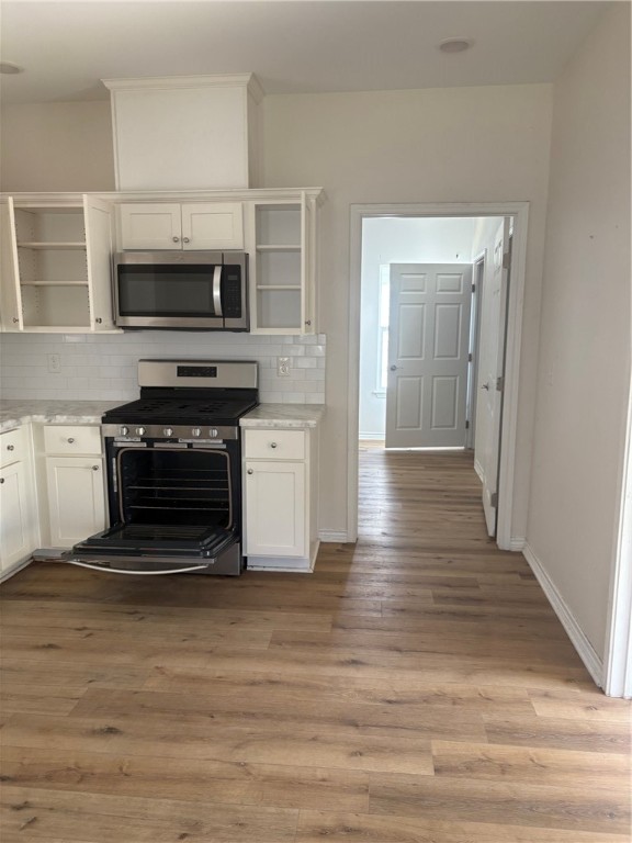 130 Lavaca Property Photo 5