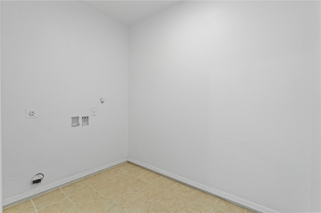 417 Vera Cruz St Property Photo 14