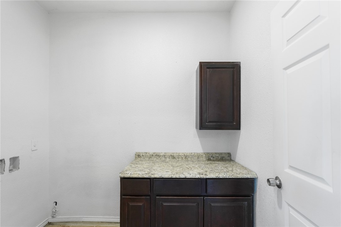 417 Vera Cruz St Property Photo 20