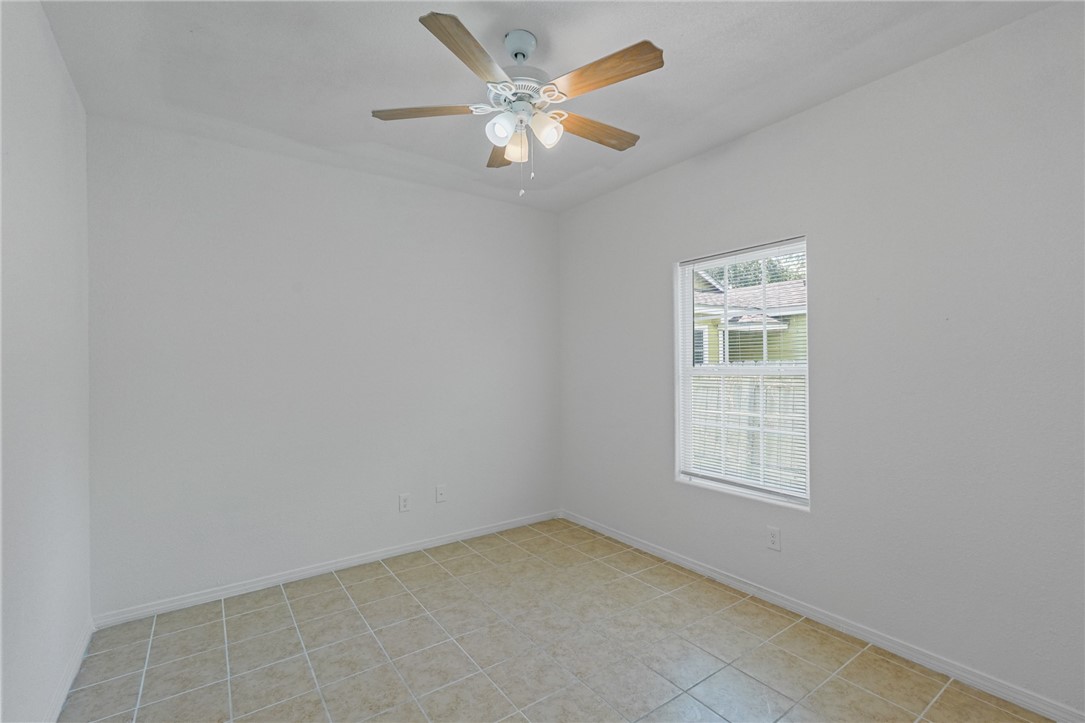 417 Vera Cruz St Property Photo 23