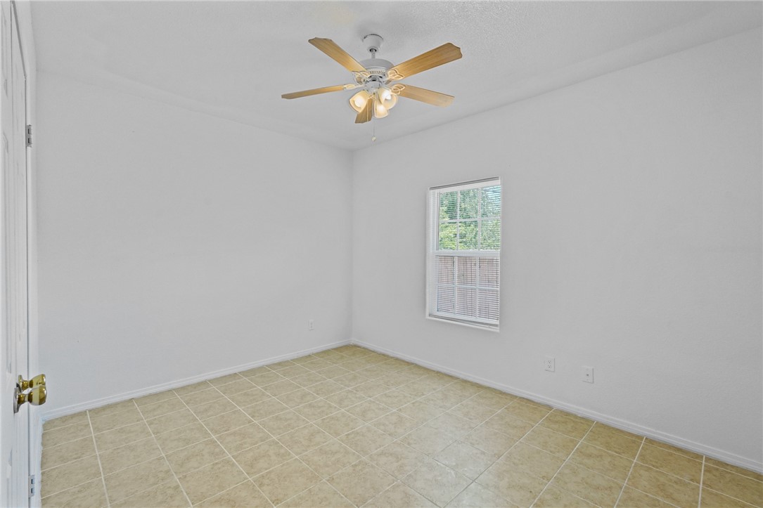 417 Vera Cruz St Property Photo 26