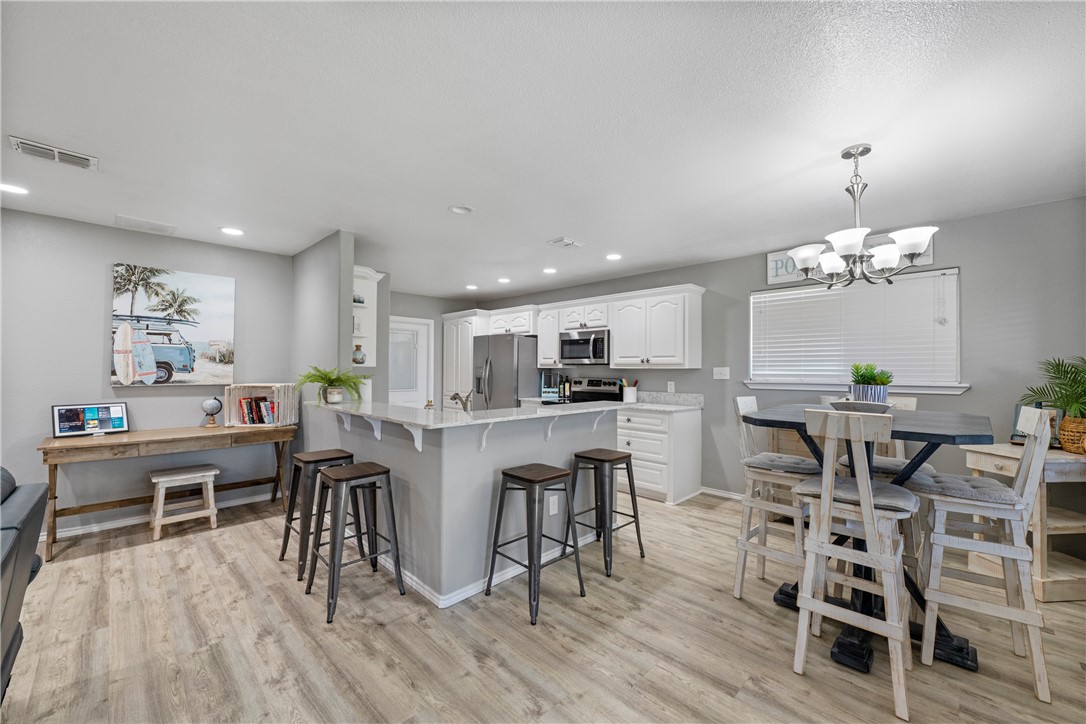 512 Rockport Channel Property Photo 7