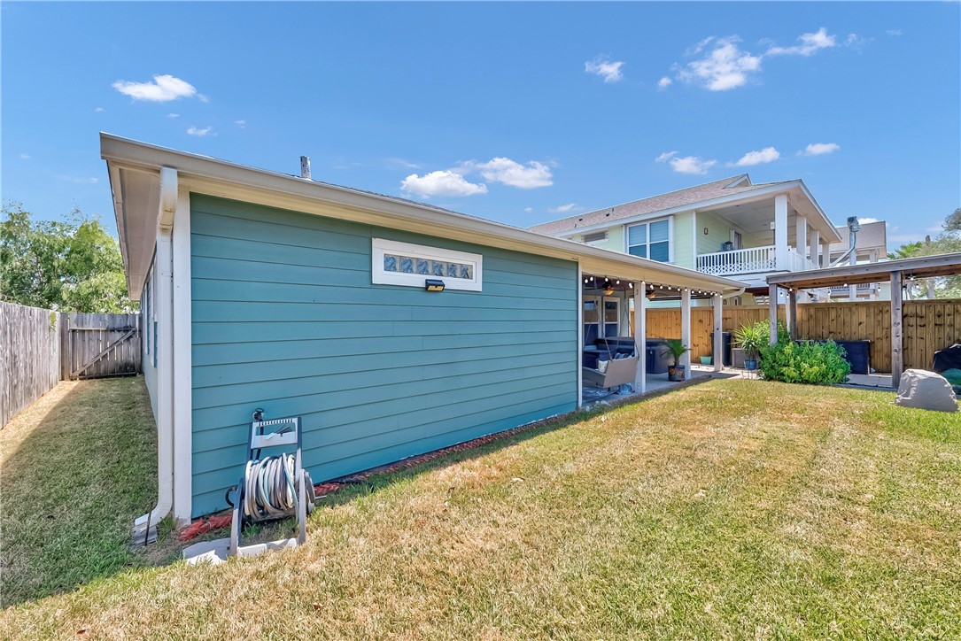 512 Rockport Channel Property Photo 29