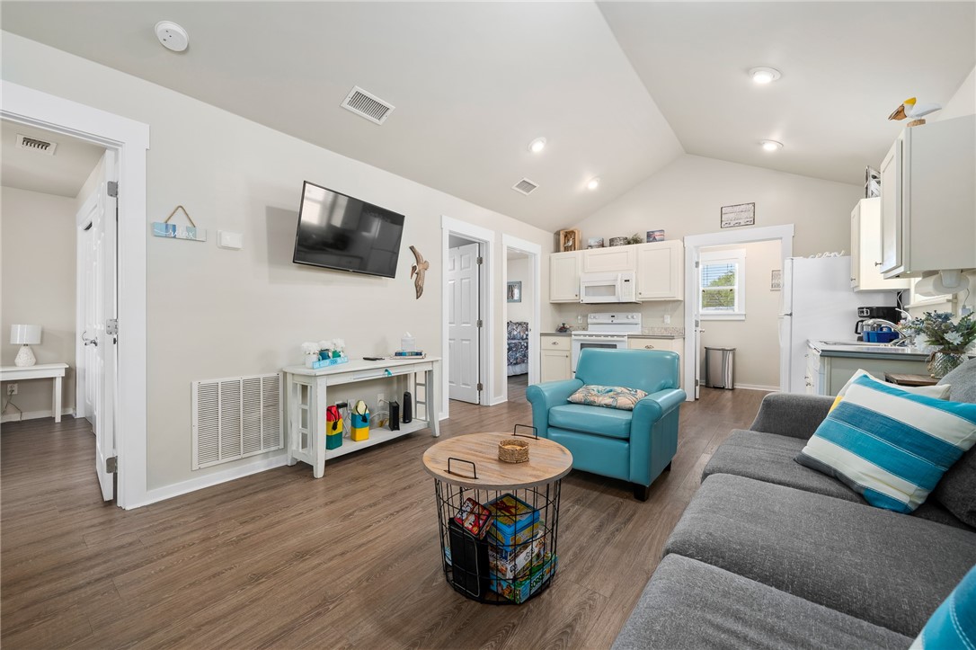 5481 Highway 35 N 15 Property Photo 4