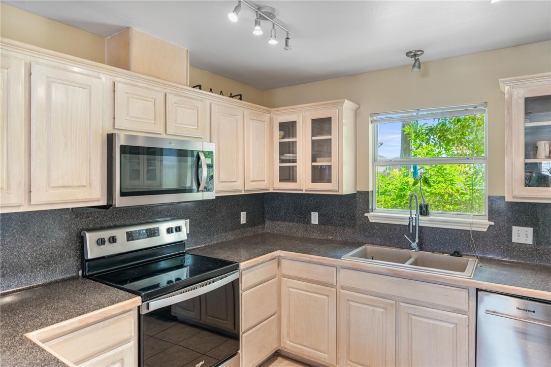 13961 Ports Ocall Dr A Property Photo 4