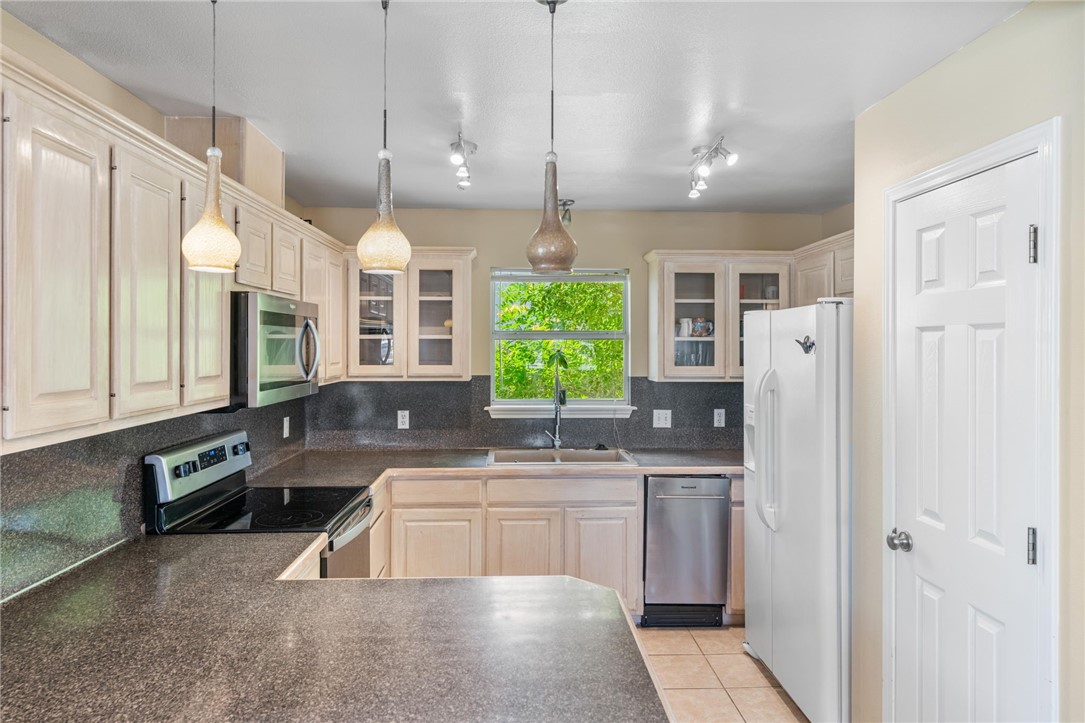 13961 Ports Ocall Dr A Property Photo 5