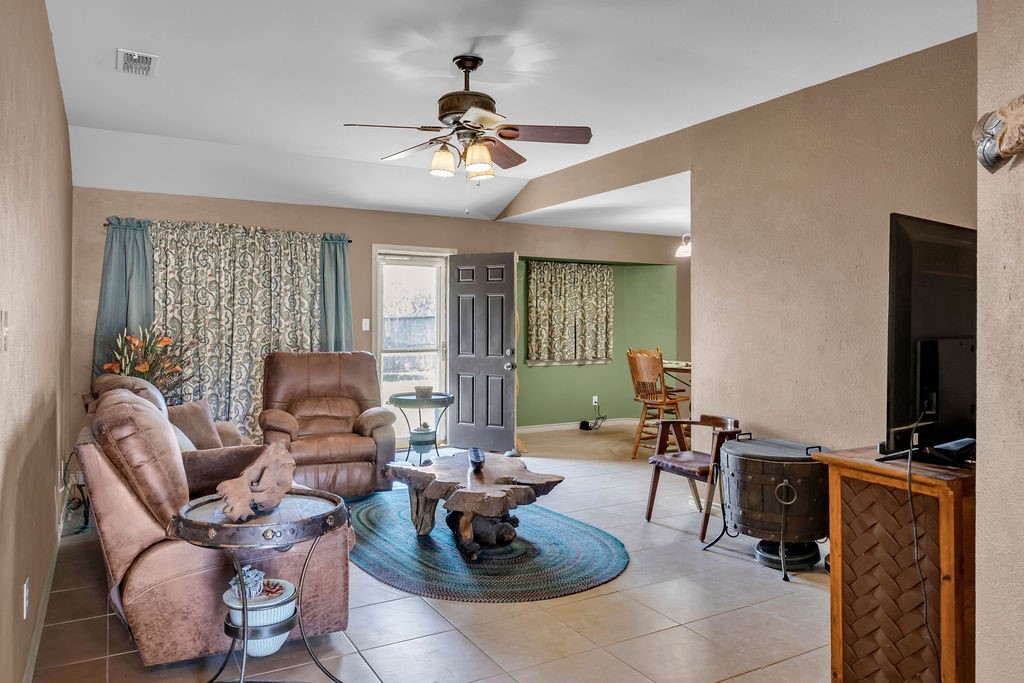 311 Lemonwood Property Photo 7