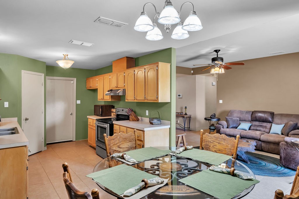 311 Lemonwood Property Photo 11