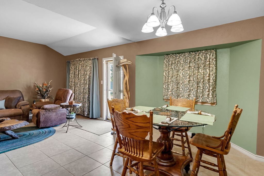 311 Lemonwood Property Photo 15