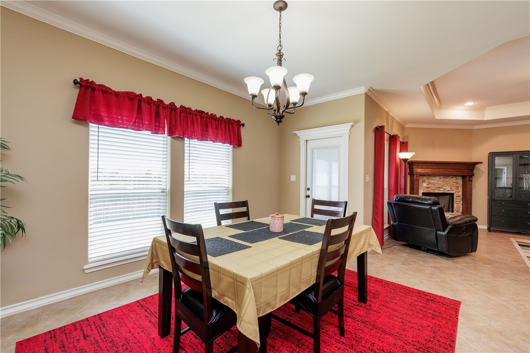 5801 Montserrat Dr Property Photo 12