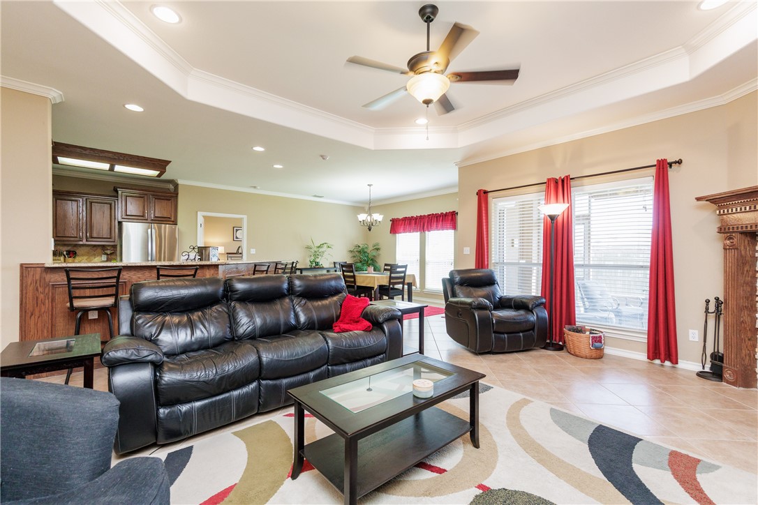 5801 Montserrat Dr Property Photo 16