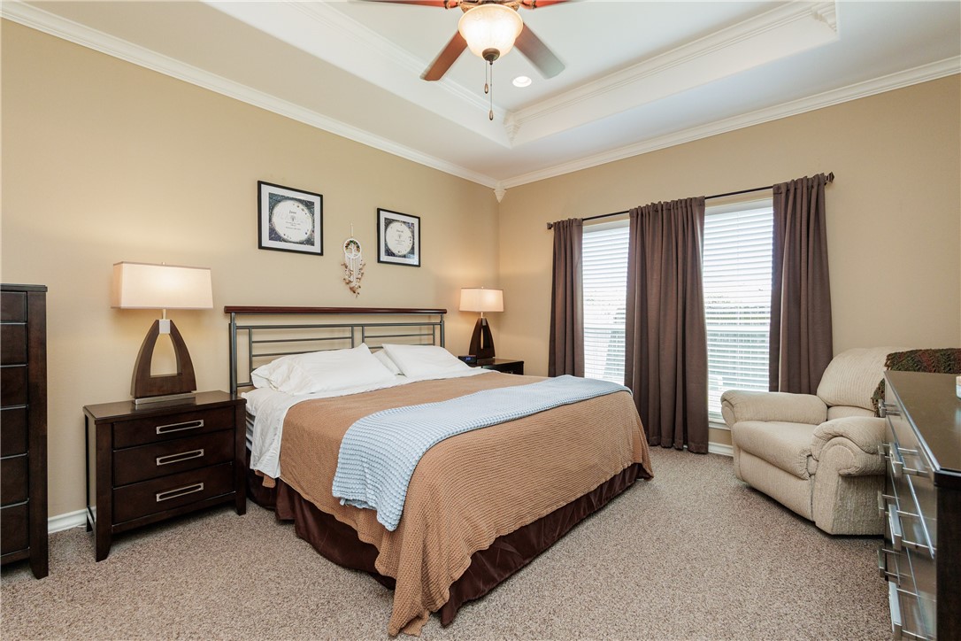 5801 Montserrat Dr Property Photo 17