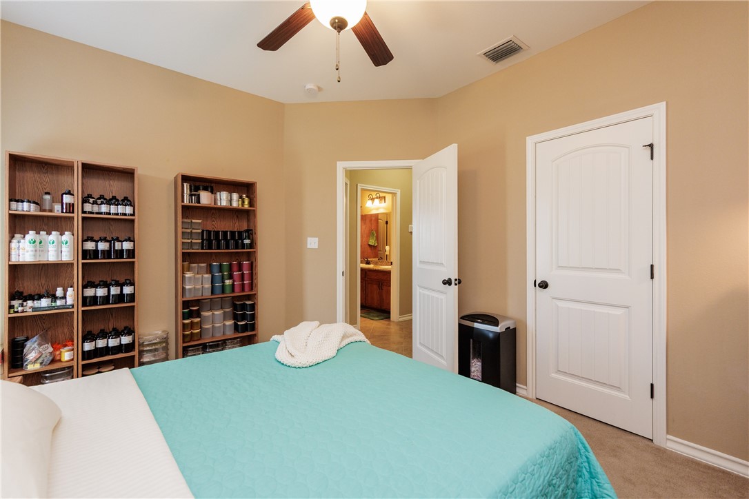 5801 Montserrat Dr Property Photo 28