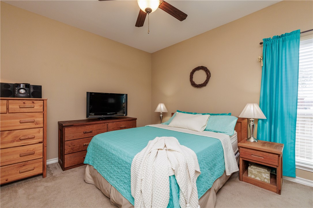 5801 Montserrat Dr Property Photo 30