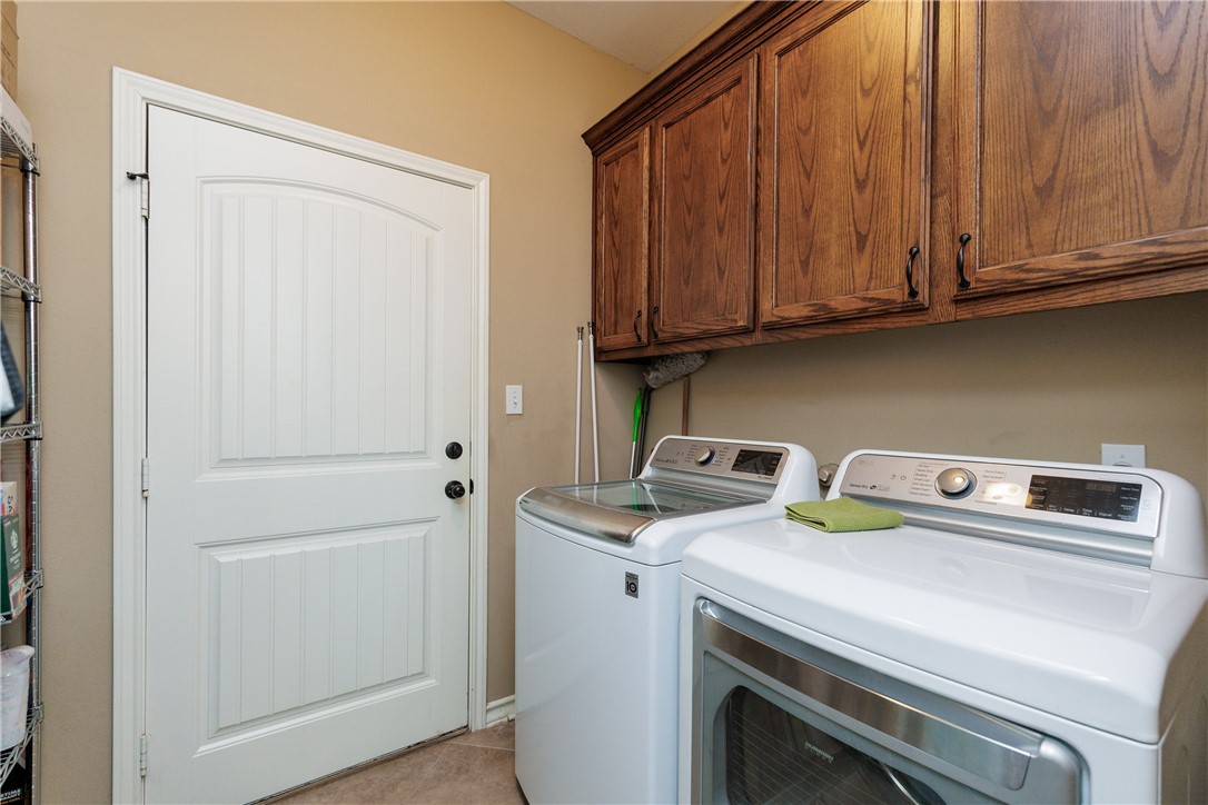 5801 Montserrat Dr Property Photo 31