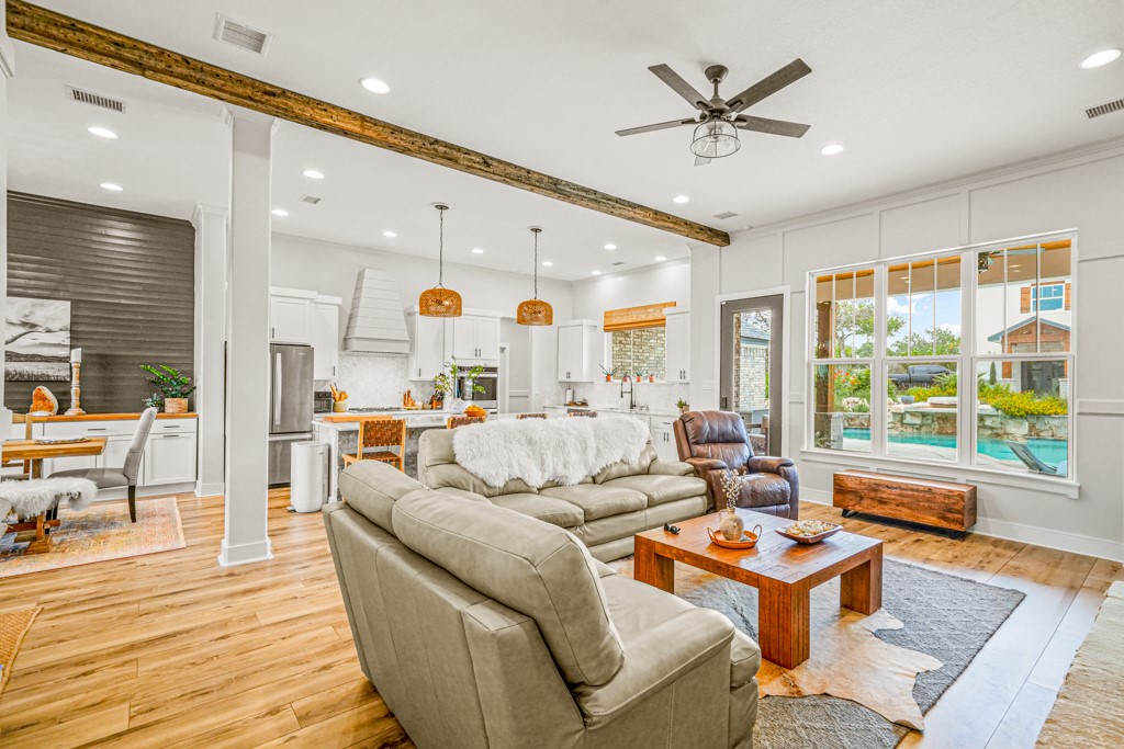 463475 Property Photo 5