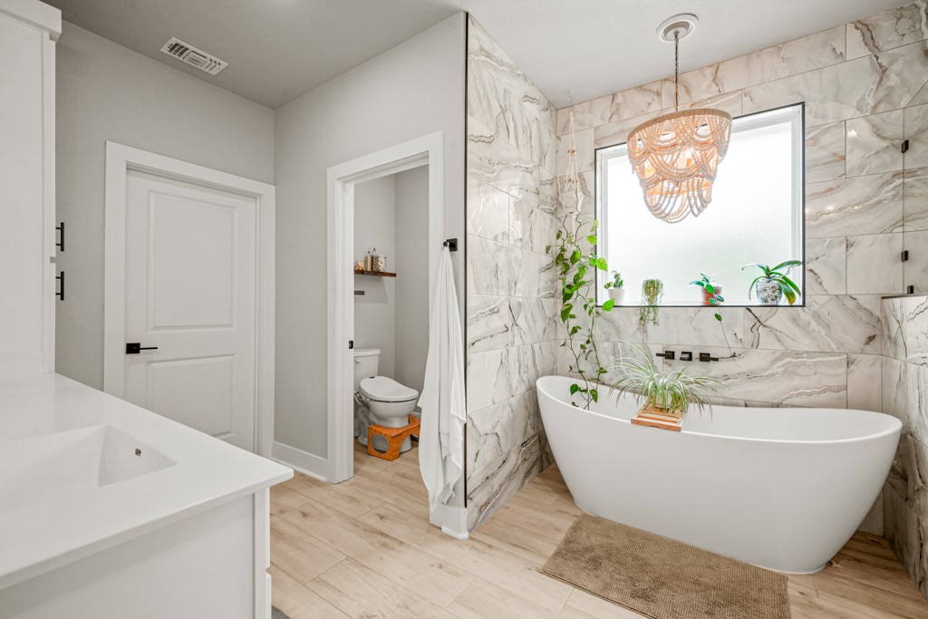 463475 Property Photo 15