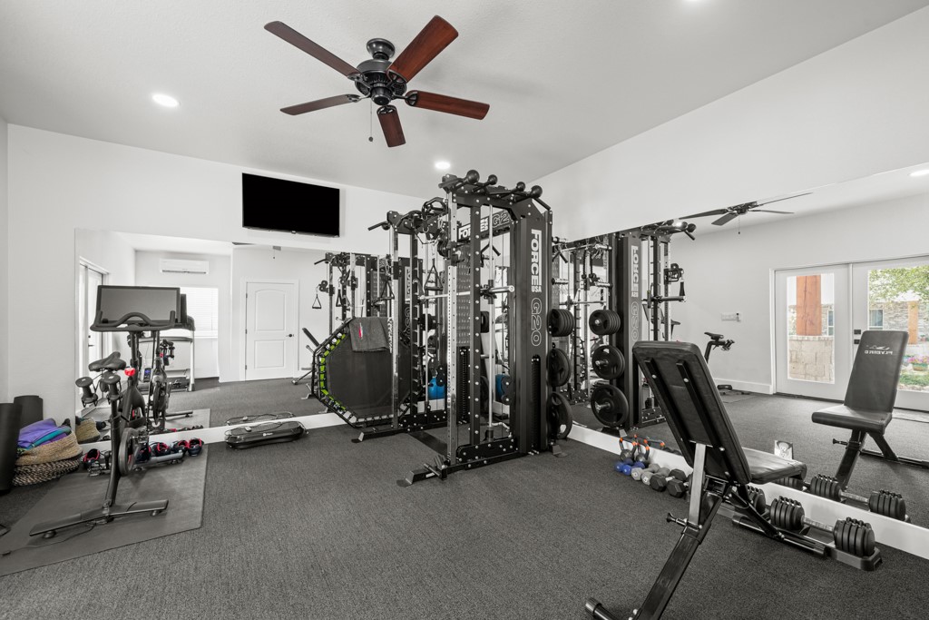 463475 Property Photo 32