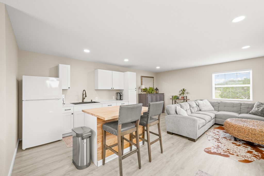 463475 Property Photo 38