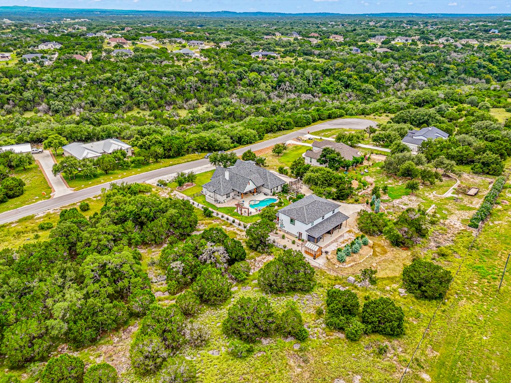 463475 Property Photo 40